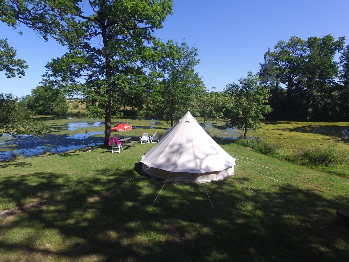 Camping Etang Du Camp Senergues Eksteriør billede