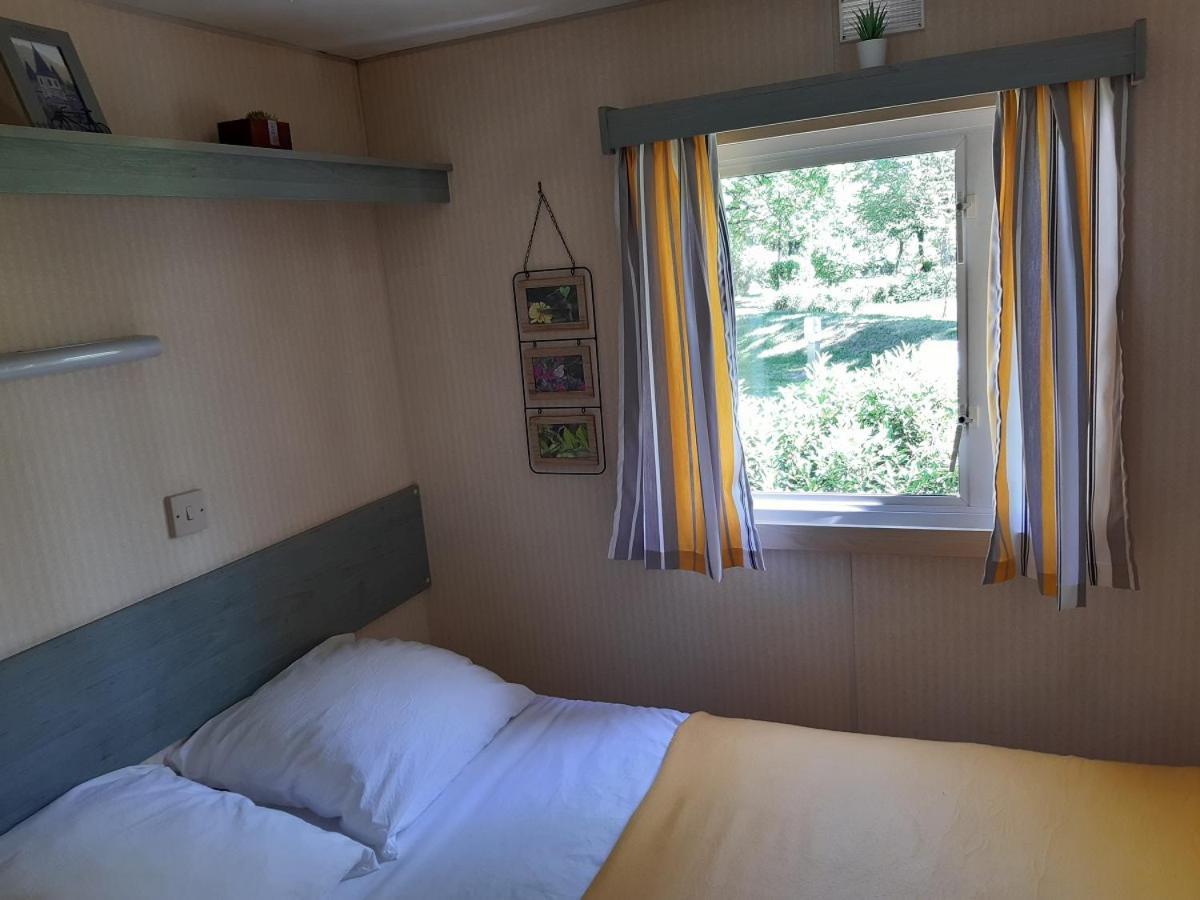 Camping Etang Du Camp Senergues Eksteriør billede