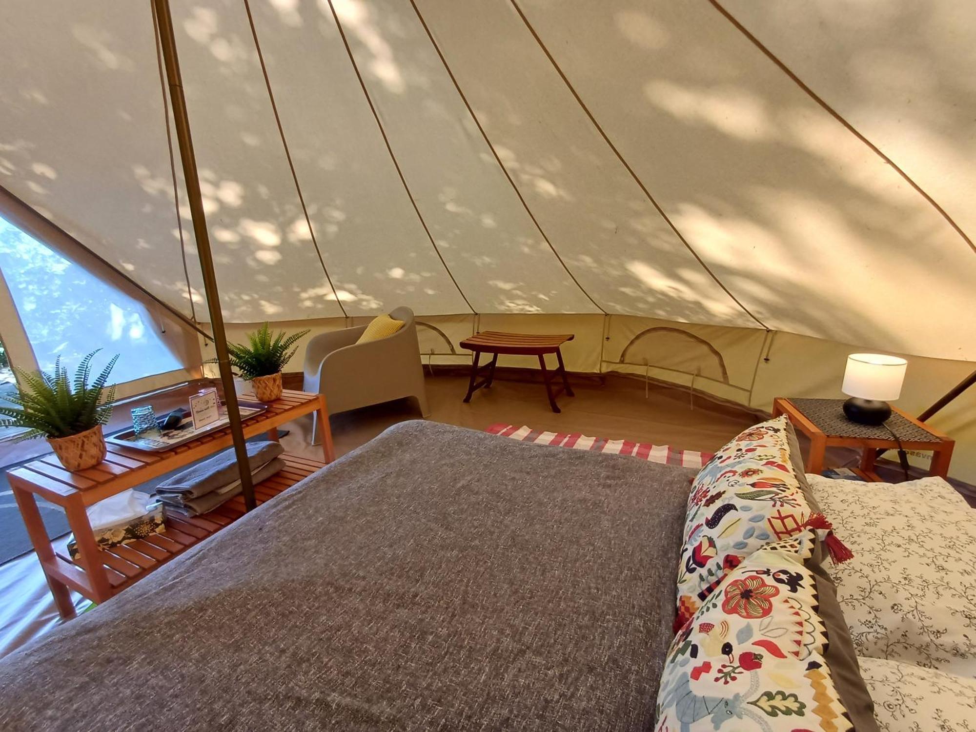 Camping Etang Du Camp Senergues Eksteriør billede